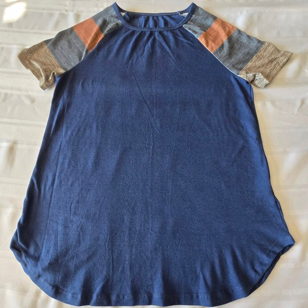 Women's Size Medium Solid Blue Knit Pullover With Color block 3/4 Sleeve